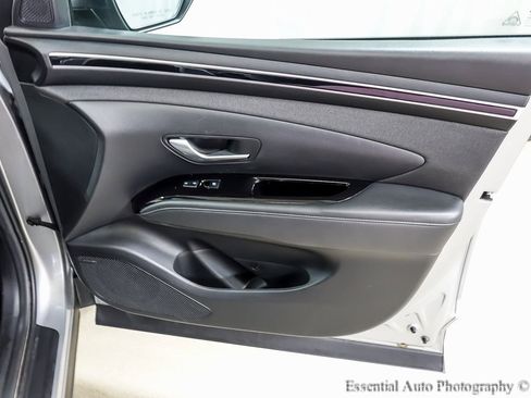 Used 2024 Hyundai Tucson Limited image 25