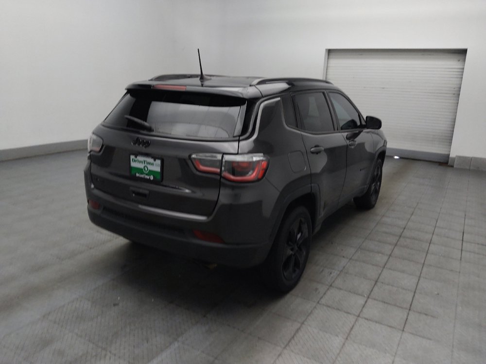 Used 2020 Jeep Compass Latitude AWD/4WD image 9