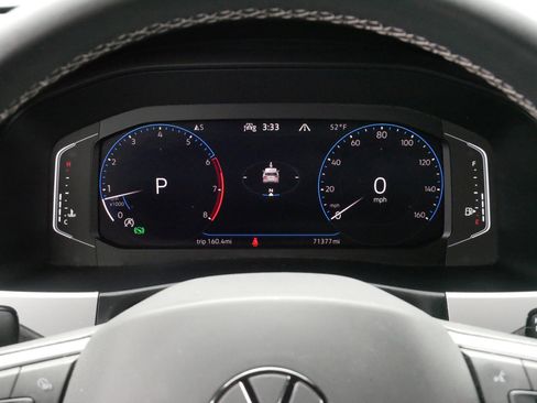 Used 2021 Volkswagen Atlas Cross Sport SEL Premium AWD/4WD image 21