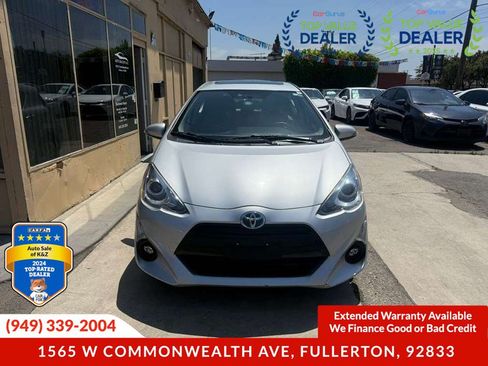 Used 2016 Toyota Prius C Four w/ Preferred Accessory Package FWD image 16