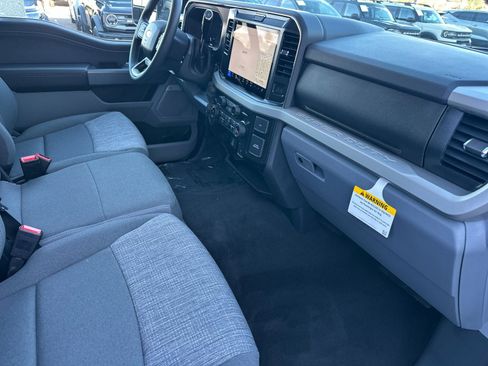New 2026 Ford F250 XLT w/ XLT Premium Package image 15