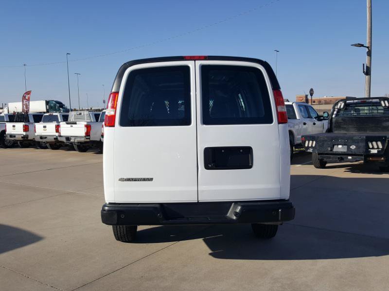 Used 2022 Chevrolet Express 2500 w/ Driver Convenience Package RWD image 8