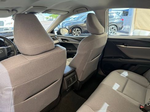 Used 2025 Toyota Camry LE w/ Convenience Package AWD/4WD image 20