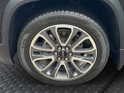 Used 2020 GMC Acadia AT4 w/ Driver Alert Package II AWD/4WD image 10