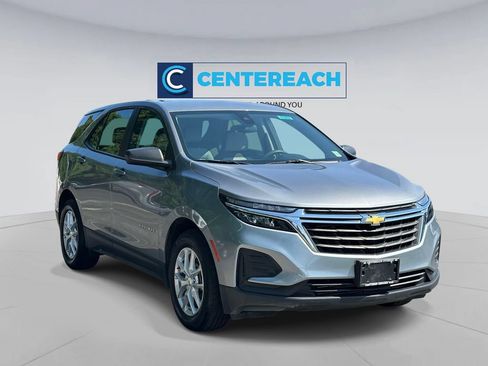 Used 2023 Chevrolet Equinox LS FWD image 4