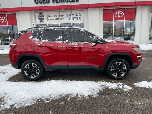 Used 2018 Jeep Compass Trailhawk w/ Cold Weather Group image 7