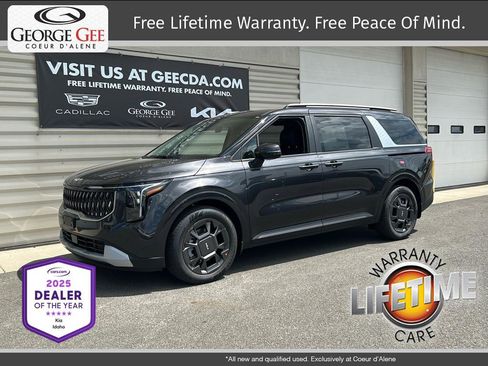 New 2026 Kia Carnival EX image 1