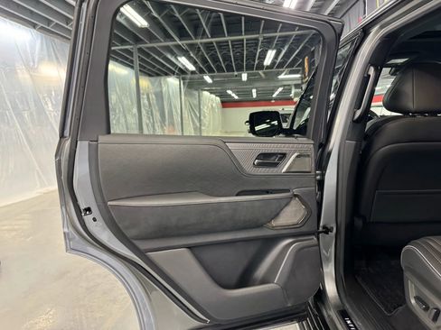 Used 2025 INFINITI QX80 Autograph image 27