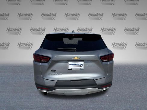 Used 2025 Chevrolet Blazer LT AWD/4WD image 8