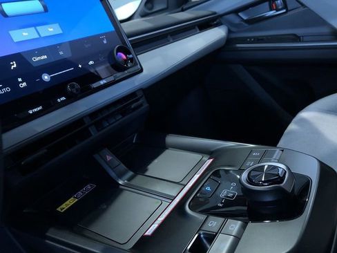 New 2026 Toyota C-HR AWD/4WD image 22