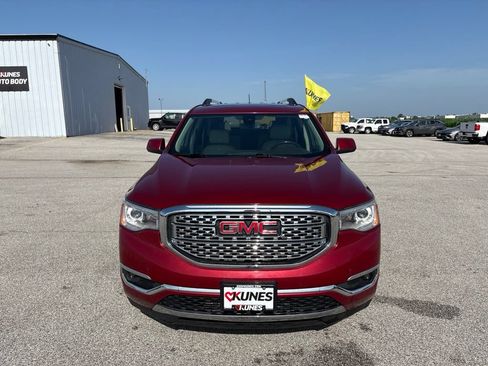 Used 2019 GMC Acadia Denali AWD/4WD image 2