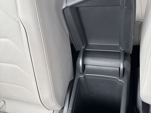 Used 2020 Volkswagen Tiguan SEL Premium R-Line image 24