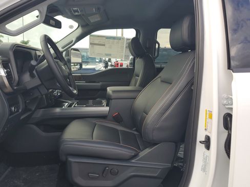 New 2026 Ford F250 Lariat w/ Black Appearance Package AWD/4WD image 12