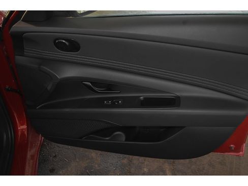 New 2025 Hyundai Elantra Sport FWD image 24