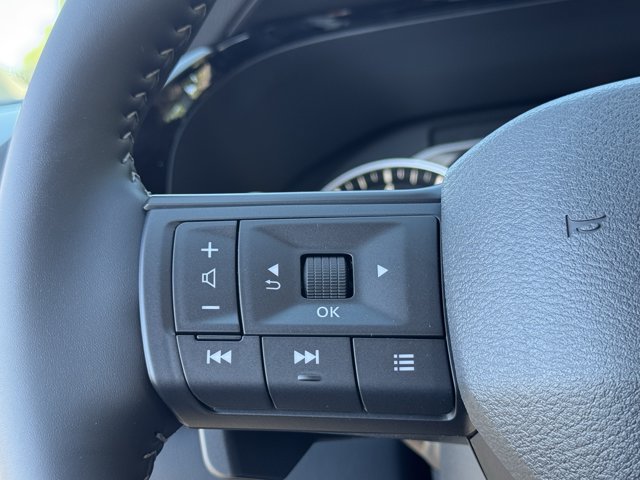 New 2026 Nissan Pathfinder SV AWD/4WD image 9
