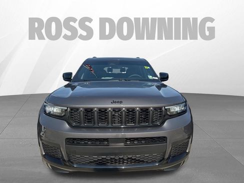 Used 2024 Jeep Grand Cherokee L Laredo AWD/4WD image 2