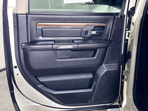 Used 2017 RAM 1500 Laramie w/ Convenience Group image 20