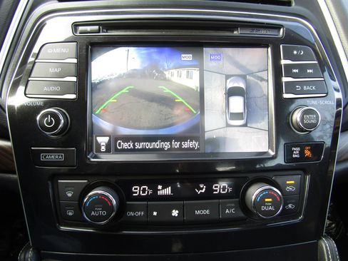 Used 2017 Nissan Maxima Platinum image 36