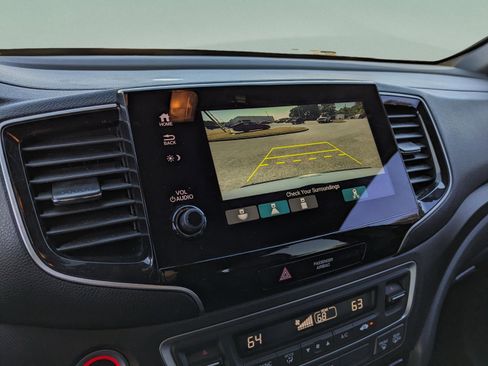 Used 2023 Honda Passport TrailSport image 25