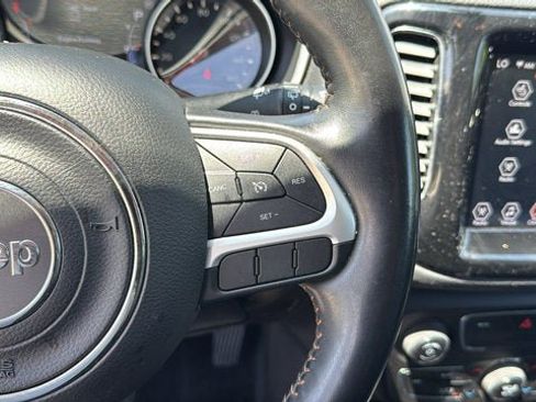 Used 2019 Jeep Compass Limited AWD/4WD image 17