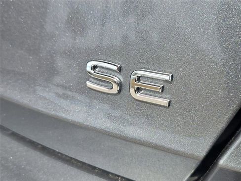 New 2026 Volkswagen Jetta SE FWD image 5