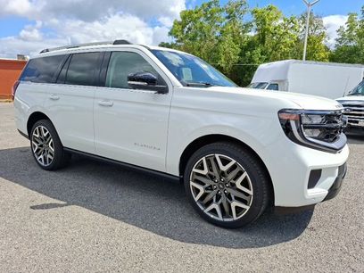 New 2027 Ford Expedition Platinum w/ Platinum Ultimate Package