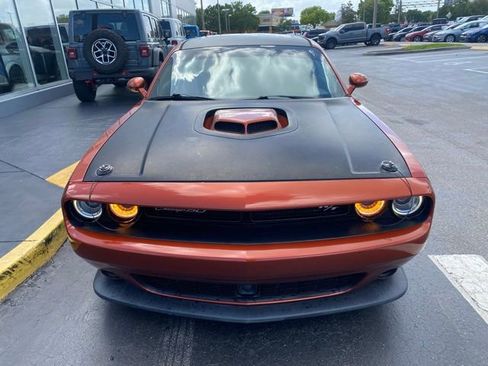 Used 2020 Dodge Challenger R/T image 3