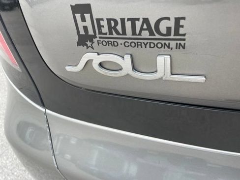 Used 2016 Kia Soul w/ Convenience Package FWD image 10