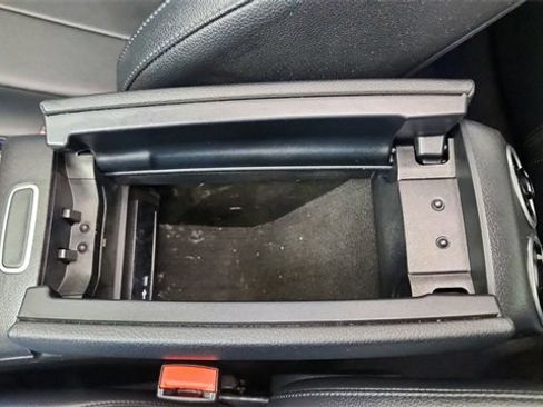 Used 2021 Mercedes-Benz CLA 250 image 56