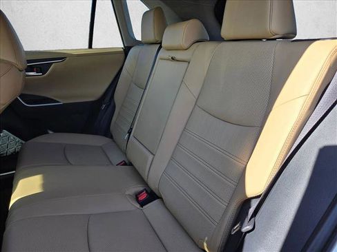 Used 2024 Toyota RAV4 Limited image 20