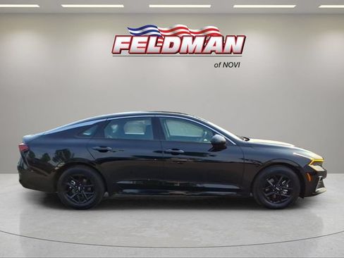 Used 2025 Kia K5 LXS FWD image 7