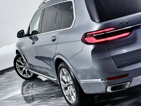 Used 2025 BMW X7 xDrive40i image 13