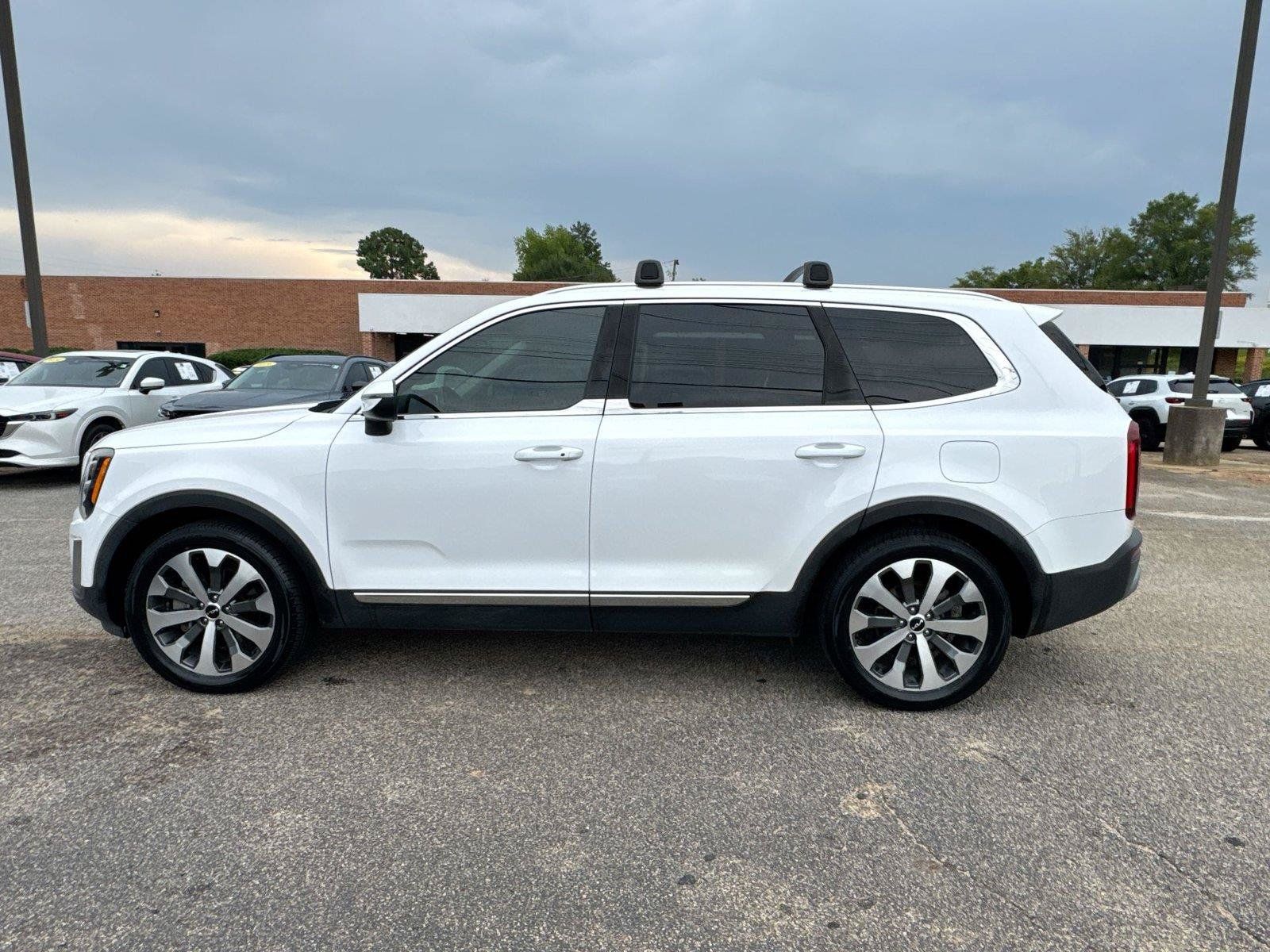 Used 2022 Kia Telluride EX w/ EX Premium Package AWD/4WD image 19