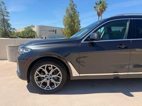 Used 2020 BMW X7 xDrive40i w/ Premium Package AWD/4WD image 9