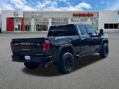 Used 2022 GMC Sierra 2500 Denali AWD/4WD image 7