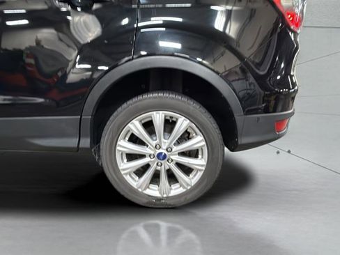 Used 2017 Ford Escape Titanium w/ Equipment Group 301A image 27