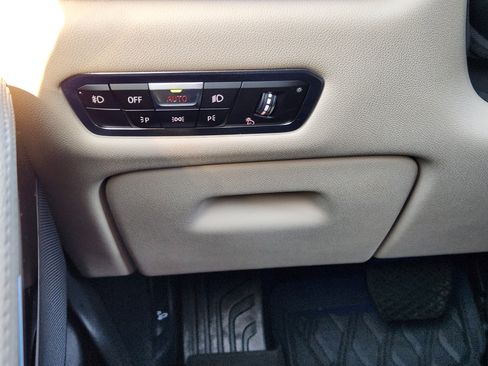 Used 2021 BMW X7 xDrive40i w/ Executive Package 2 image 23