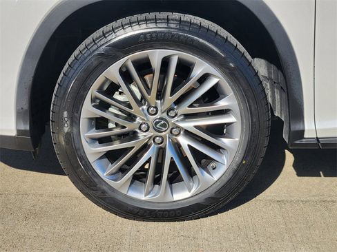 Used 2020 Lexus RX 350L Luxury image 10