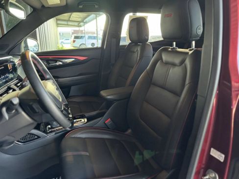 Used 2024 Chevrolet TrailBlazer RS w/ Convenience Package AWD/4WD image 13