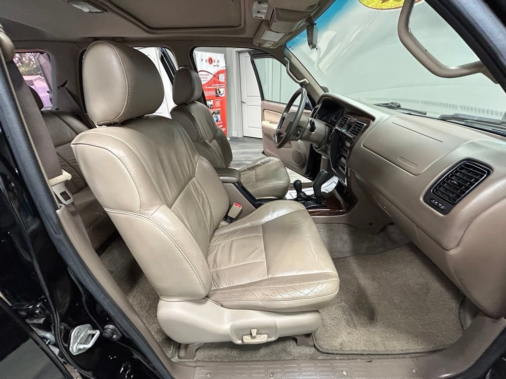 Used 2001 Toyota 4Runner Limited AWD/4WD image 37