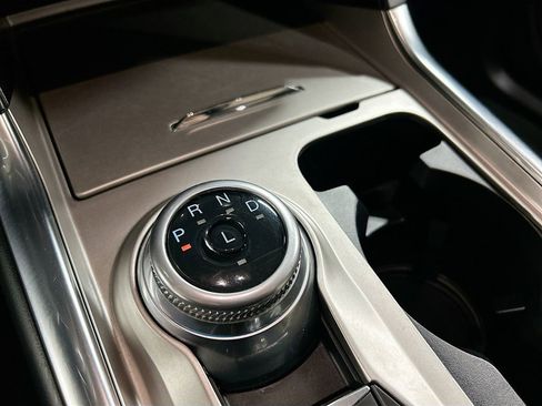 Used 2022 Ford Explorer Limited w/ Equipment Group 301A image 17