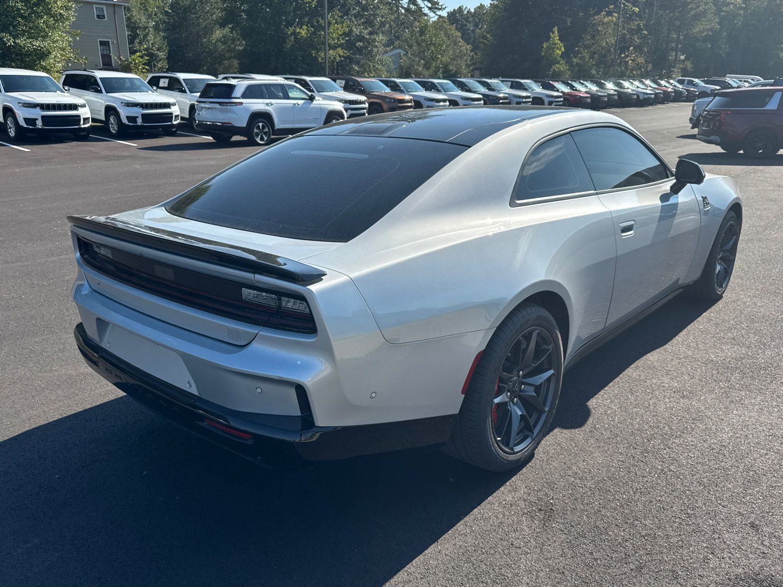 Used 2024 Dodge Charger Daytona Scat Pack w/ Plus Group AWD/4WD image 5