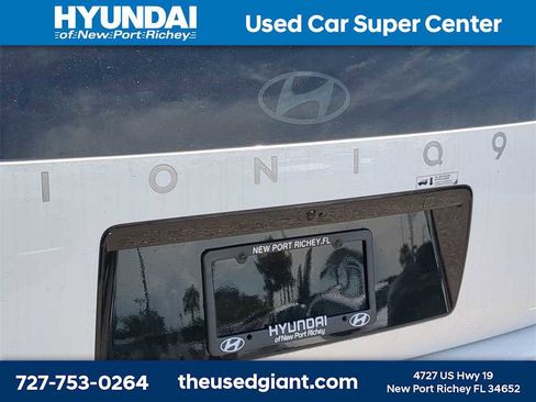 New 2026 Hyundai Ioniq 9 SEL image 13