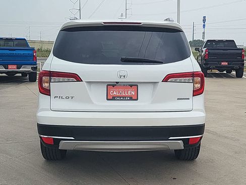 Used 2022 Honda Pilot Touring image 13