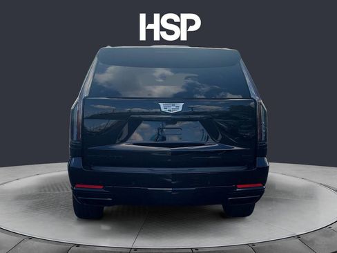 Used 2025 Cadillac Escalade Sport w/ LPO, ONYX Package image 4