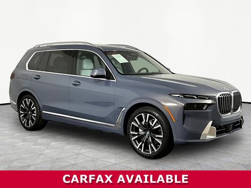 Used 2023 BMW X7 xDrive40i w/ Premium Package AWD/4WD image 3