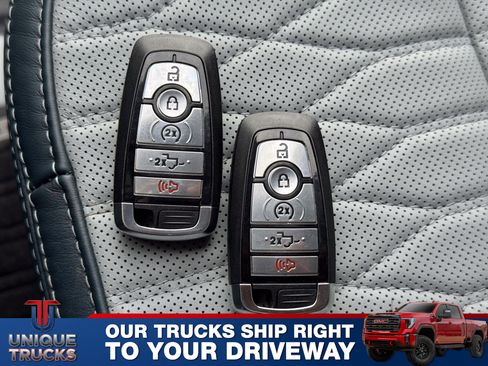 Used 2024 Ford F350 Limited image 38