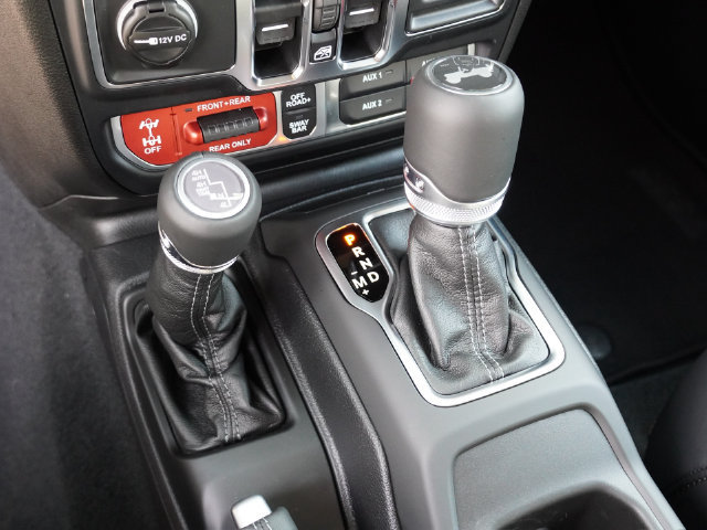 New 2026 Jeep Wrangler Unlimited Rubicon 392 w/ Quick Order Package 27X Moab AWD/4WD image 49