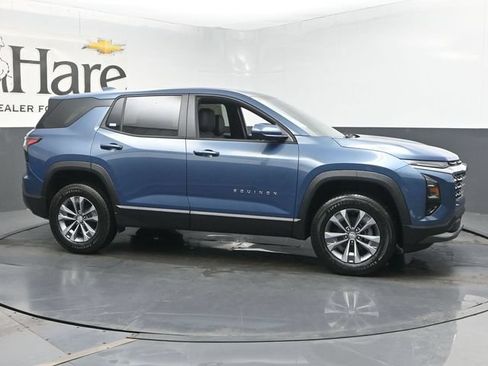 New 2026 Chevrolet Equinox LT w/ Convenience Package II FWD image 27