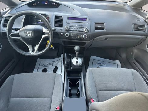 Used 2011 Honda Civic DX-VP image 16